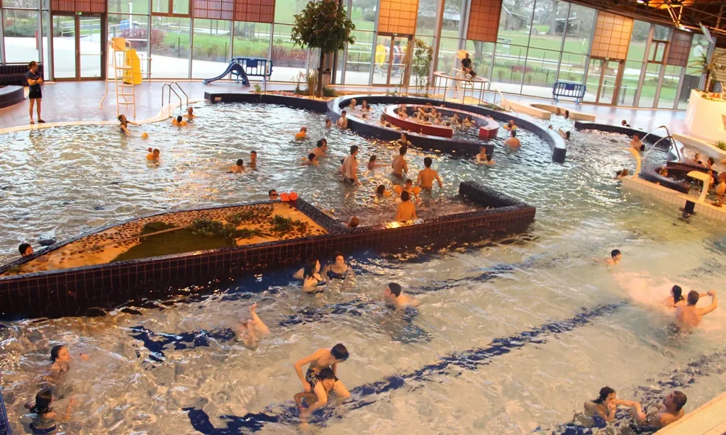 Fougère Agglo aquatic center